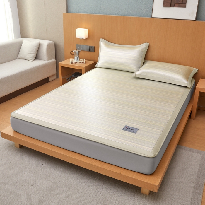 91家纺网 家纺一手货源 找家纺 全季家居 2025新款5A抗菌防螨仿草席冰藤席凉席席子 良品-雅黄 床笠