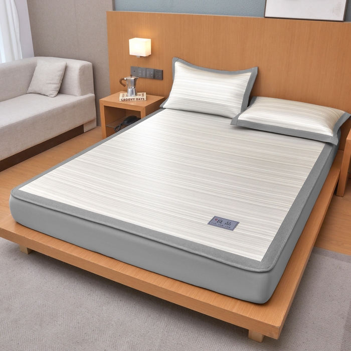 91家纺网 家纺一手货源 找家纺 全季家居 2025新款5A抗菌防螨仿草席冰藤席凉席席子 良品-雅灰 床笠