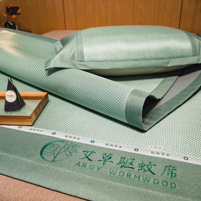 91家纺网 家纺一手货源 找家纺 全季家居 2025新款A类抗菌防螨艾草驱蚊冰藤席凉席席子 艾草-碧绿