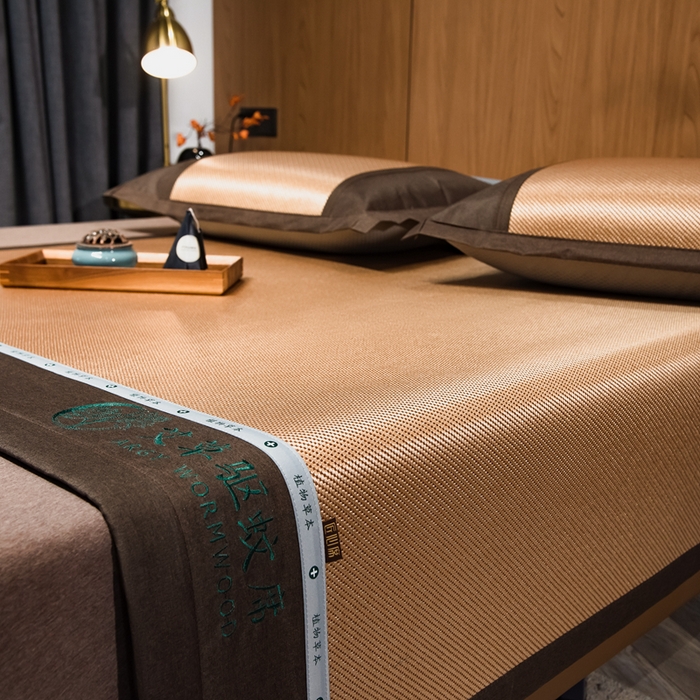 91家纺网 家纺一手货源 找家纺 全季家居 2025新款A类抗菌防螨艾草驱蚊冰藤席凉席席子 艾草-金色