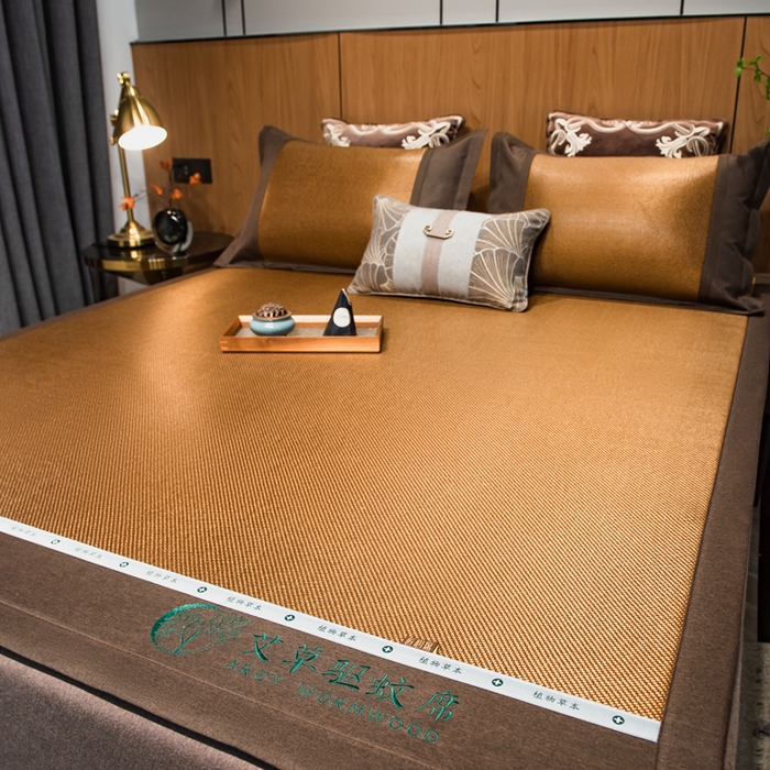 91家纺网 家纺一手货源 找家纺 全季家居 2025新款A类抗菌防螨艾草驱蚊冰藤席凉席席子 艾草-咖色