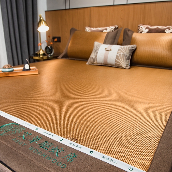 91家纺网 家纺一手货源 找家纺 全季家居 2025新款A类抗菌防螨艾草驱蚊冰藤席凉席席子 艾草-咖色