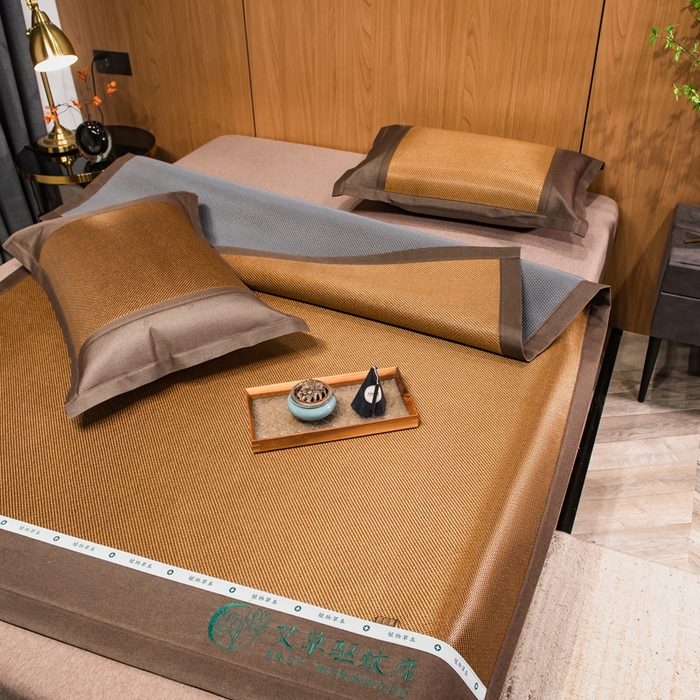 91家纺网 家纺一手货源 找家纺 全季家居 2025新款A类抗菌防螨艾草驱蚊冰藤席凉席席子 艾草-咖色