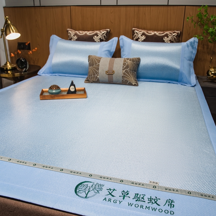 91家纺网 家纺一手货源 找家纺 全季家居 2025新款A类抗菌防螨艾草驱蚊冰藤席凉席席子 艾草-天蓝