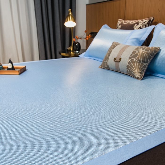 91家纺网 家纺一手货源 找家纺 全季家居 2025新款A类抗菌防螨艾草驱蚊冰藤席凉席席子 艾草-天蓝