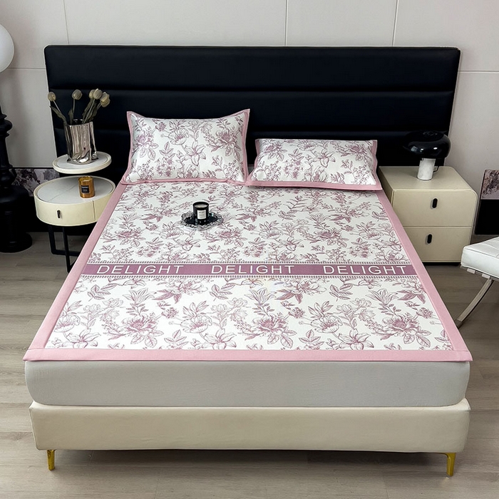 91家纺网 家纺一手货源 找家纺 全季家居 2025新款A类花卉系列数码印花冰藤席凉席席子 繁花物语-淡粉 床席