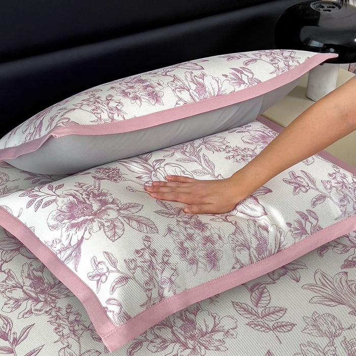 91家纺网 家纺一手货源 找家纺 全季家居 2025新款A类花卉系列数码印花冰藤席凉席席子 繁花物语-淡粉 床席