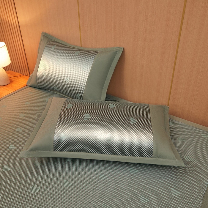 91家纺网 家纺一手货源 找家纺 全季家居 2025新款A类抗菌防螨清凉提花冰藤席凉席席子 爱心-水绿 床席