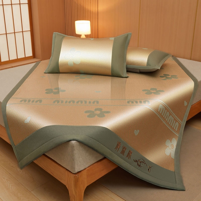 91家纺网 家纺一手货源 找家纺 全季家居 2025新款A类抗菌防螨清凉提花冰藤席凉席席子 花语-娇黄 床席