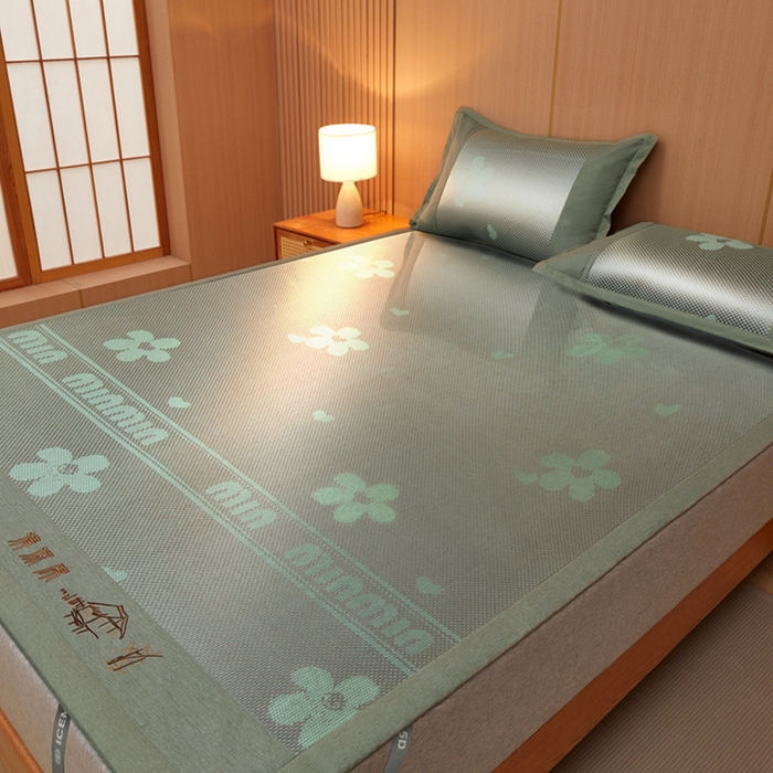 91家纺网 家纺一手货源 找家纺 全季家居 2025新款A类抗菌防螨清凉提花冰藤席凉席席子 花语-水绿 床席