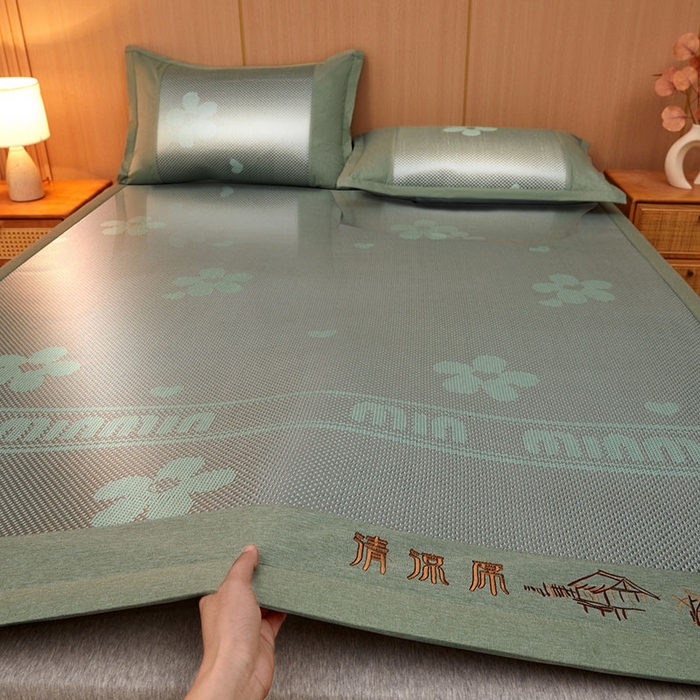 91家纺网 家纺一手货源 找家纺 全季家居 2025新款A类抗菌防螨清凉提花冰藤席凉席席子 花语-水绿 床席