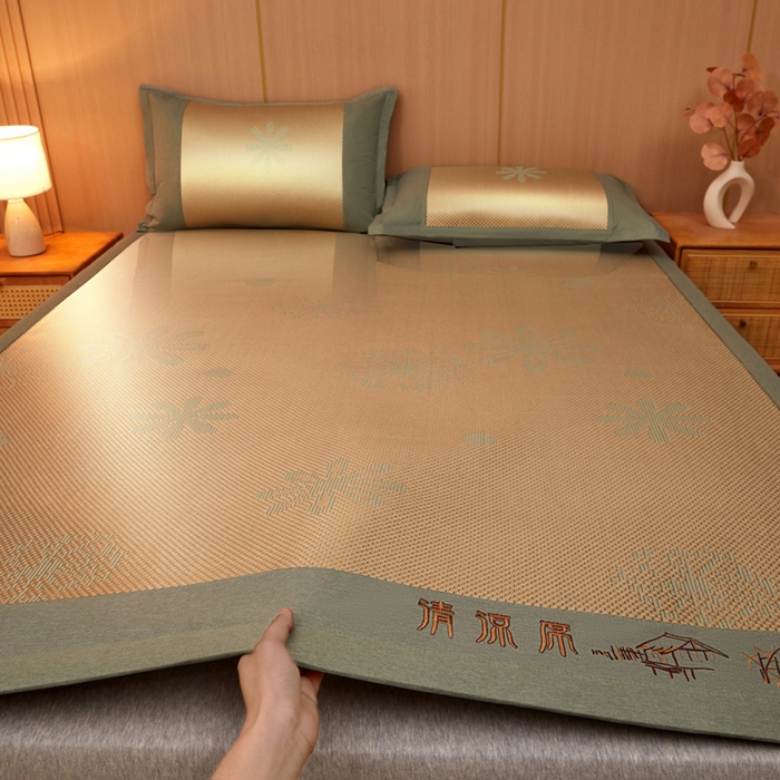 91家纺网 家纺一手货源 找家纺 全季家居 2025新款A类抗菌防螨清凉提花冰藤席凉席席子 飘雪-娇黄 床席