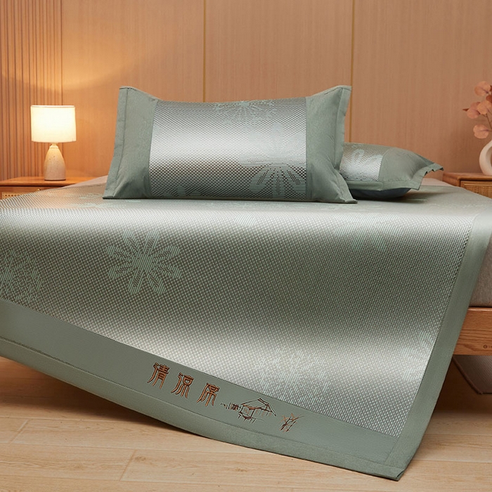 91家纺网 家纺一手货源 找家纺 全季家居 2025新款A类抗菌防螨清凉提花冰藤席凉席席子 飘雪-水绿 床席
