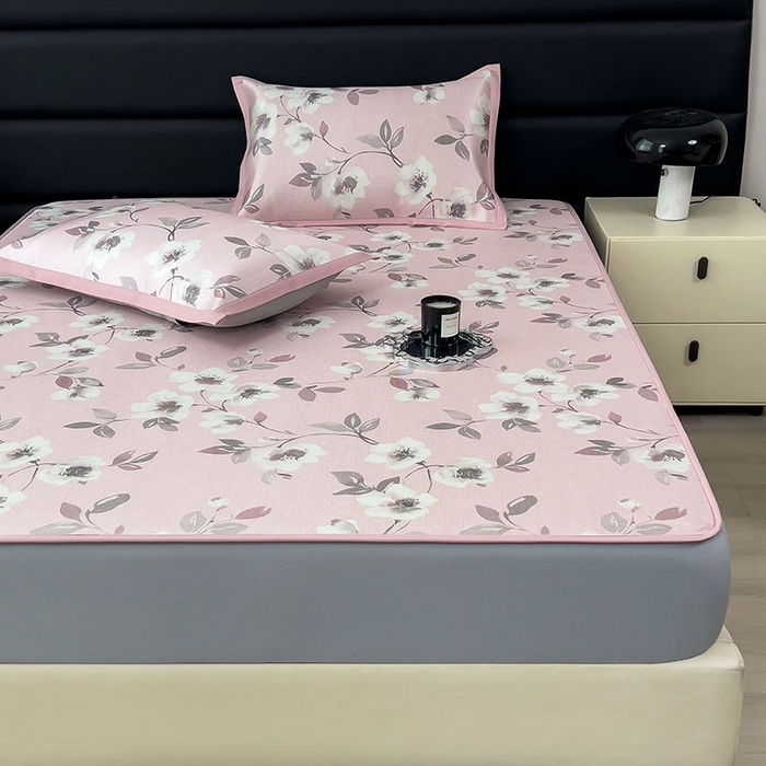 91家纺网 家纺一手货源 找家纺 全季家居 2025新款A类花卉系列数码印花冰藤席凉席席子 花漫舞曲-淡粉 床笠