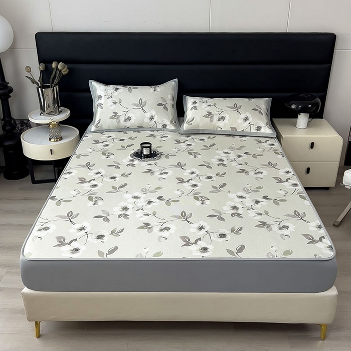 91家纺网 家纺一手货源 找家纺 全季家居 2025新款A类花卉系列数码印花冰藤席凉席席子 花漫舞曲-水绿 床笠