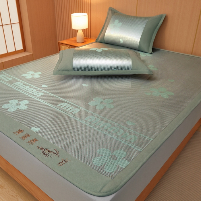 91家纺网 家纺一手货源 找家纺 全季家居 2025新款A类抗菌防螨清凉提花冰藤席凉席席子 花语-水绿 床笠