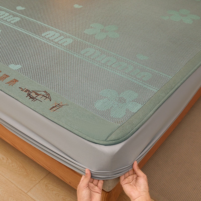 91家纺网 家纺一手货源 找家纺 全季家居 2025新款A类抗菌防螨清凉提花冰藤席凉席席子 花语-水绿 床笠