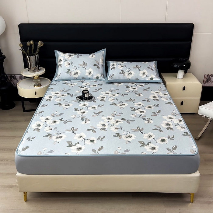 91家纺网 家纺一手货源 找家纺 全季家居 2025新款A类花卉系列数码印花冰藤席凉席席子 花漫舞曲-天蓝 床笠