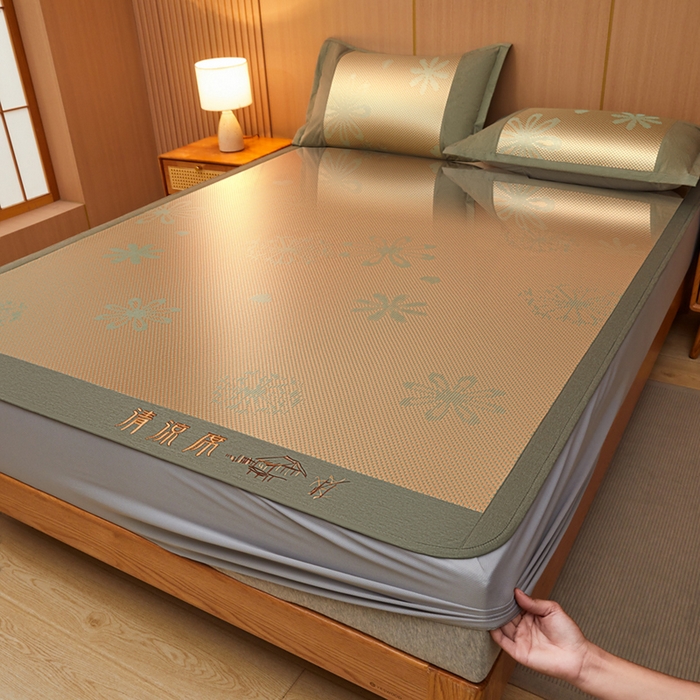 91家纺网 家纺一手货源 找家纺 全季家居 2025新款A类抗菌防螨清凉提花冰藤席凉席席子 飘雪-娇黄 床笠