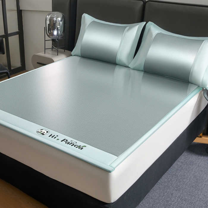 91家纺网 家纺一手货源 找家纺 全季家居 2025新款A类抗菌防螨贪吃熊猫系列冰藤席凉席席子 水绿 床席