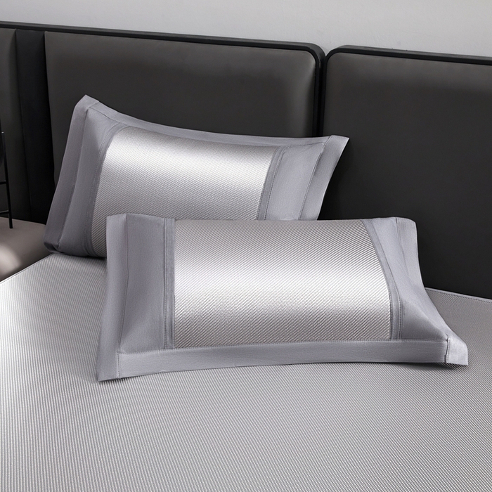 91家纺网 家纺一手货源 找家纺 全季家居 2025新款A类抗菌防螨贪吃熊猫系列冰藤席凉席席子 银灰 床笠