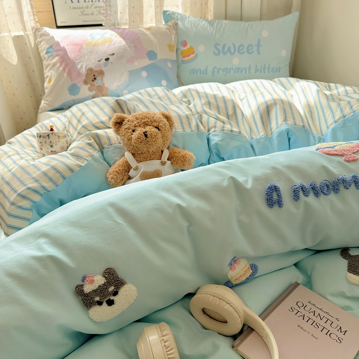 91家纺网 家纺一手货源 找家纺 丽涵家纺 2025新款全棉纯棉13372数码印花毛巾绣四件套 甜品狗狗