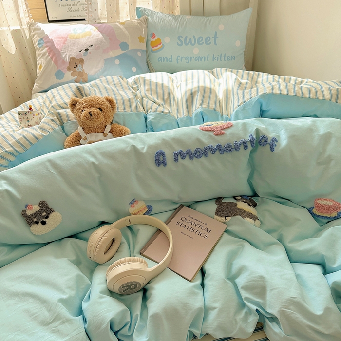 91家纺网 家纺一手货源 找家纺 丽涵家纺 2025新款全棉纯棉13372数码印花毛巾绣四件套 甜品狗狗