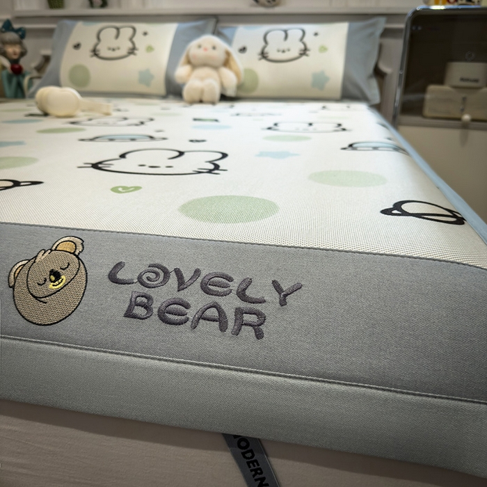 91家纺网 家纺一手货源 找家纺 全季家居 2025新款A类抗菌防螨数码印花冰藤席凉席席子 太空兔 床席