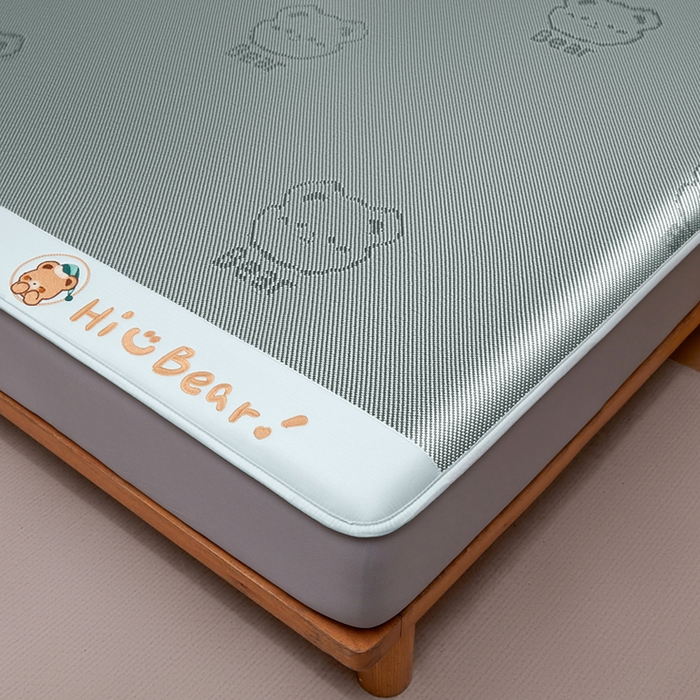 91家纺网 家纺一手货源 找家纺 全季家居 2025新款A类抗菌防螨小熊系列冰藤席凉席席子 提花熊-水绿 床笠