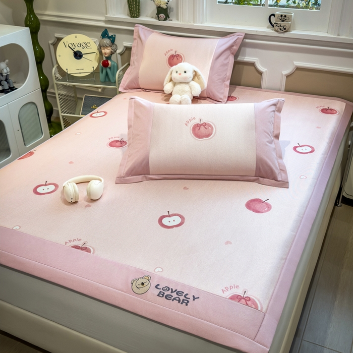 91家纺网 家纺一手货源 找家纺 全季家居 2025新款A类抗菌防螨数码印花冰藤席凉席席子 小苹果 床席