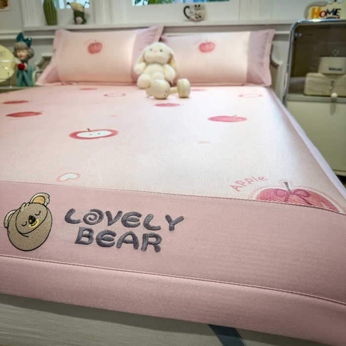 91家纺网 家纺一手货源 找家纺 全季家居 2025新款A类抗菌防螨数码印花冰藤席凉席席子 小苹果 床席