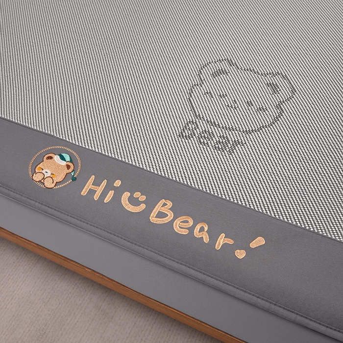 91家纺网 家纺一手货源 找家纺 全季家居 2025新款A类抗菌防螨小熊系列冰藤席凉席席子 提花熊-银灰 床笠