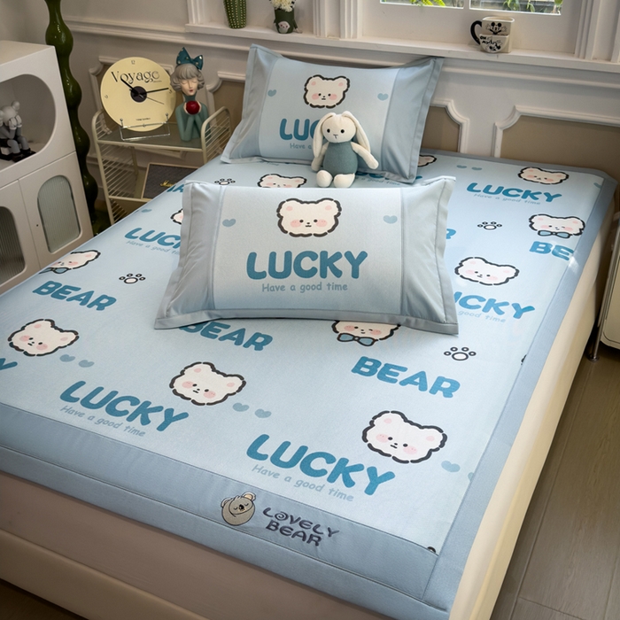 91家纺网 家纺一手货源 找家纺 全季家居 2025新款A类抗菌防螨数码印花冰藤席凉席席子 幸运熊 床席