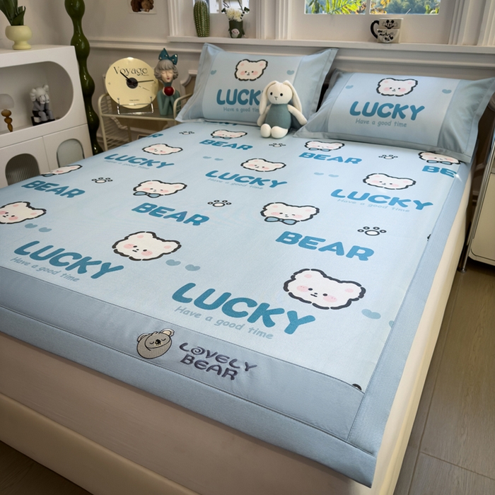 91家纺网 家纺一手货源 找家纺 全季家居 2025新款A类抗菌防螨数码印花冰藤席凉席席子 幸运熊 床席