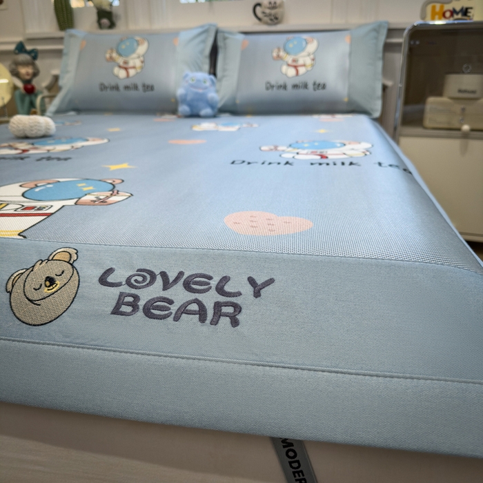 91家纺网 家纺一手货源 找家纺 全季家居 2025新款A类抗菌防螨数码印花冰藤席凉席席子 宇航员 床席