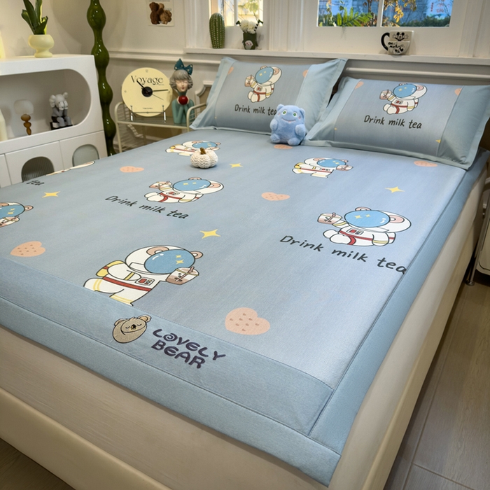 91家纺网 家纺一手货源 找家纺 全季家居 2025新款A类抗菌防螨数码印花冰藤席凉席席子 宇航员 床席