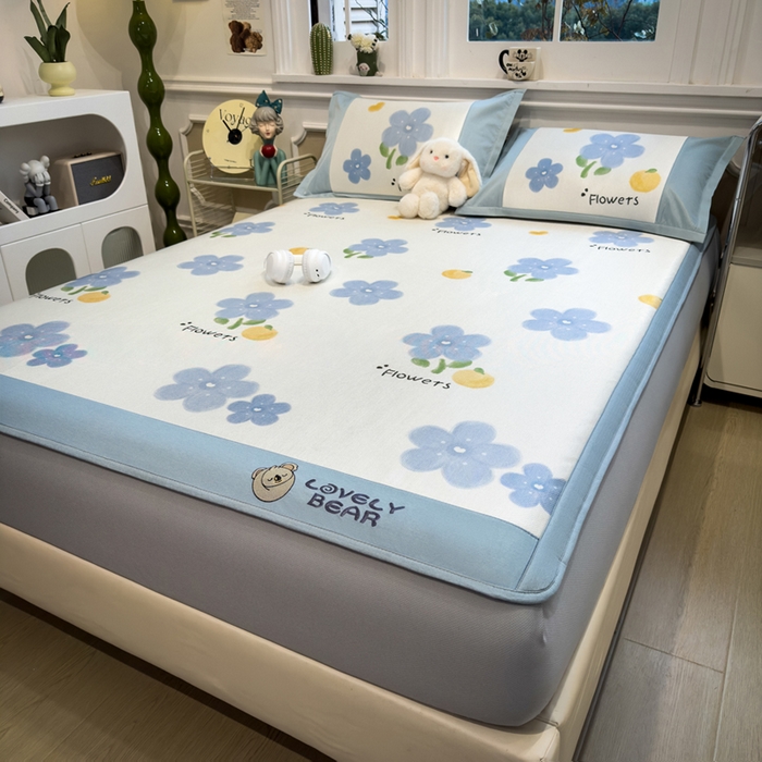 91家纺网 家纺一手货源 找家纺 全季家居 2025新款A类抗菌防螨数码印花冰藤席凉席席子 花朵 床笠