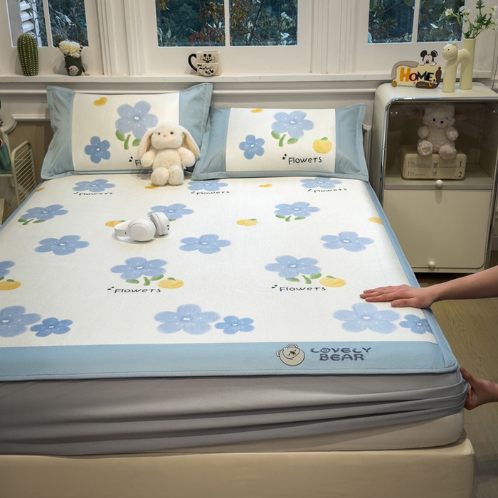 91家纺网 家纺一手货源 找家纺 全季家居 2025新款A类抗菌防螨数码印花冰藤席凉席席子 花朵 床笠