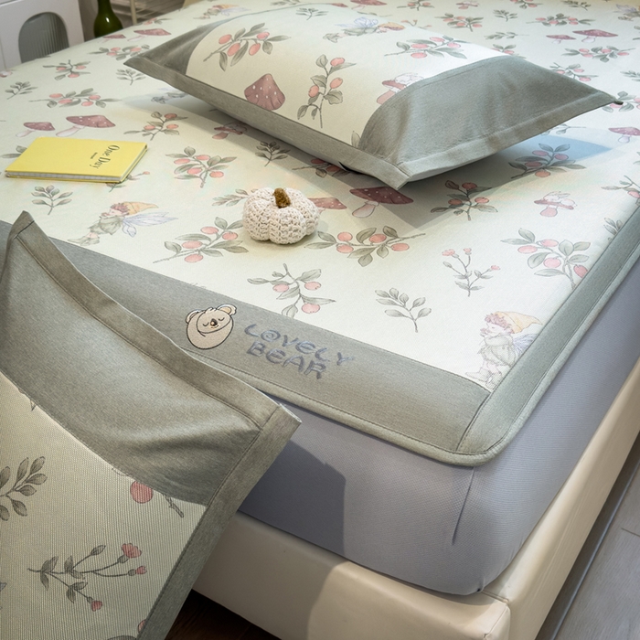 91家纺网 家纺一手货源 找家纺 全季家居 2025新款A类抗菌防螨数码印花冰藤席凉席席子 花仙子 床笠