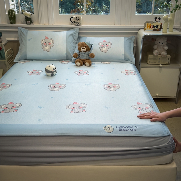 91家纺网 家纺一手货源 找家纺 全季家居 2025新款A类抗菌防螨数码印花冰藤席凉席席子 可爱小象 床笠