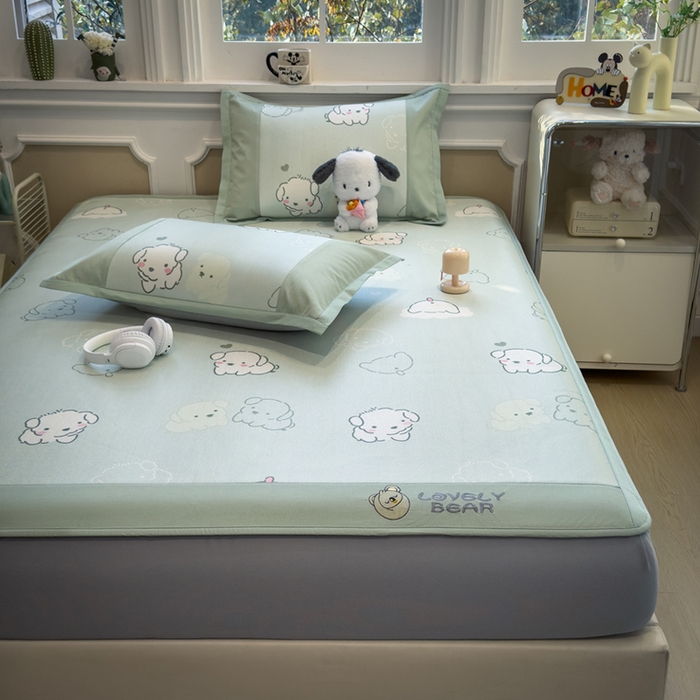 91家纺网 家纺一手货源 找家纺 全季家居 2025新款A类抗菌防螨数码印花冰藤席凉席席子 萌萌狗 床笠