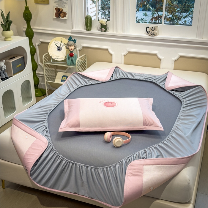 91家纺网 家纺一手货源 找家纺 全季家居 2025新款A类抗菌防螨数码印花冰藤席凉席席子 小苹果 床笠