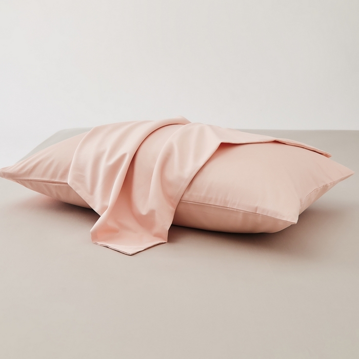 91家纺网 家纺一手货源 找家纺 禧缘家纺（原梦想家） 2025新款50双股贡缎100支长绒棉纯色单品系列-单枕套 柔雾粉