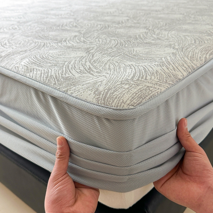 91家纺网 家纺一手货源 找家纺 （总）鑫钰 2025新款A类进口PE高冷感凉席高端聚乙烯凉豆豆高克重480克冰丝凉席床笠三件套