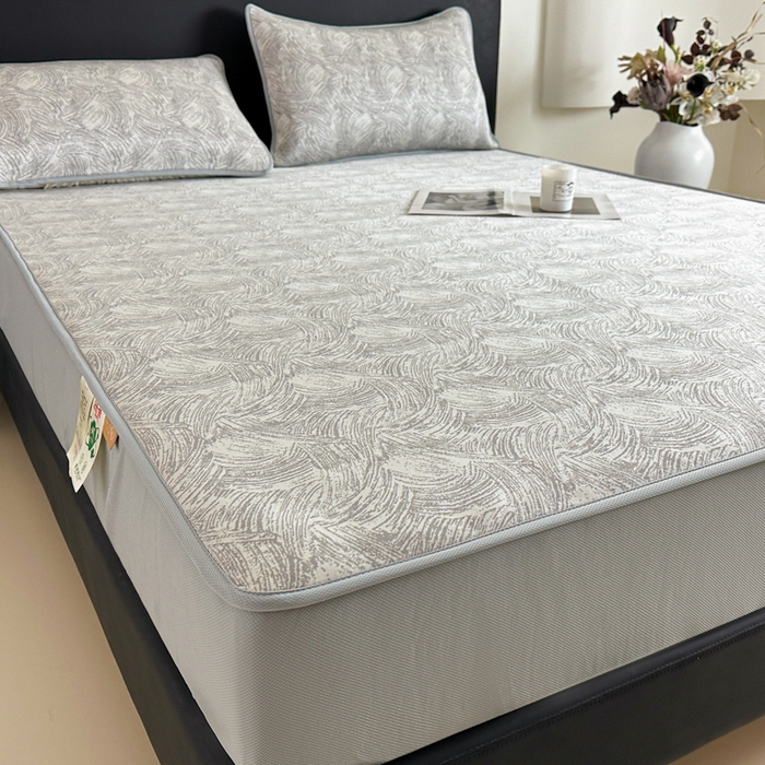 91家纺网 家纺一手货源 找家纺 鑫钰 2025新款A类进口PE高冷感凉席高端聚乙烯凉豆豆高克重480克冰丝凉席床笠三件套 冰肌-银灰