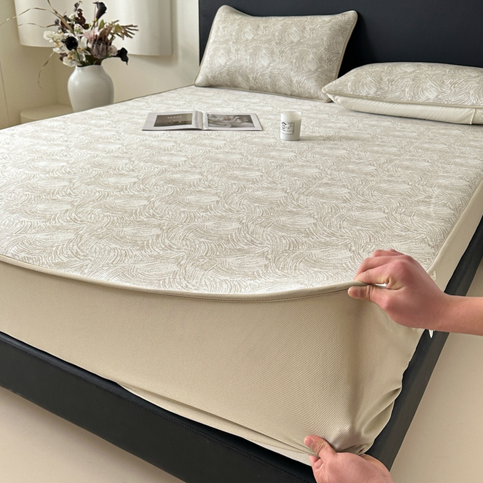 91家纺网 家纺一手货源 找家纺 鑫钰 2025新款A类进口PE高冷感凉席高端聚乙烯凉豆豆高克重480克冰丝凉席床笠三件套 冰肌-奶咖