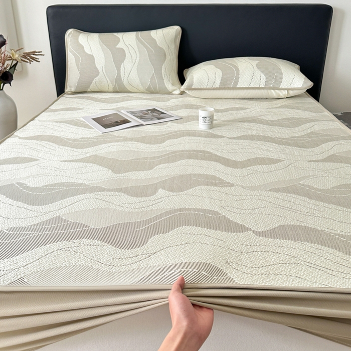 91家纺网 家纺一手货源 找家纺 鑫钰 2025新款A类进口PE高冷感凉席高端聚乙烯凉豆豆高克重480克冰丝凉席床笠三件套 沁夏-奶咖