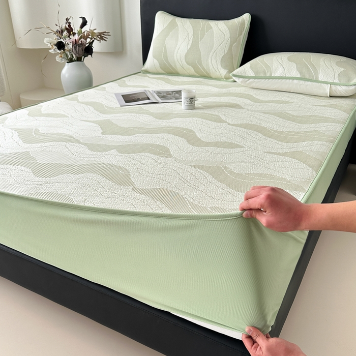 91家纺网 家纺一手货源 找家纺 鑫钰 2025新款A类进口PE高冷感凉席高端聚乙烯凉豆豆高克重480克冰丝凉席床笠三件套 沁夏-青柠绿