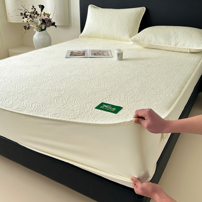 91家纺网 家纺一手货源 找家纺 鑫钰 2025新款A类进口PE高冷感凉席高端聚乙烯凉豆豆高克重480克冰丝凉席床笠三件套 云锦-奶白