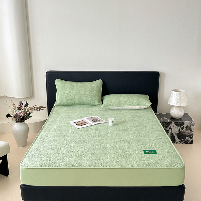 91家纺网 家纺一手货源 找家纺 鑫钰 2025新款A类进口PE高冷感凉席高端聚乙烯凉豆豆高克重480克冰丝凉席床笠三件套 云锦-水绿